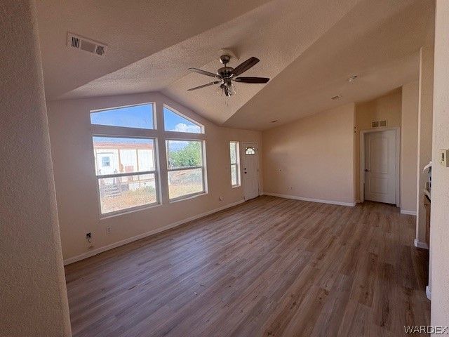 3018 E Carver Avenue, Kingman, AZ 86409