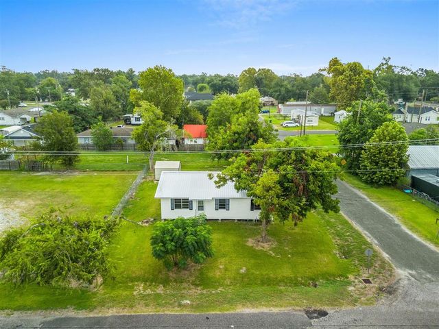 560 N Crocker Street, Sulphur, LA 70663