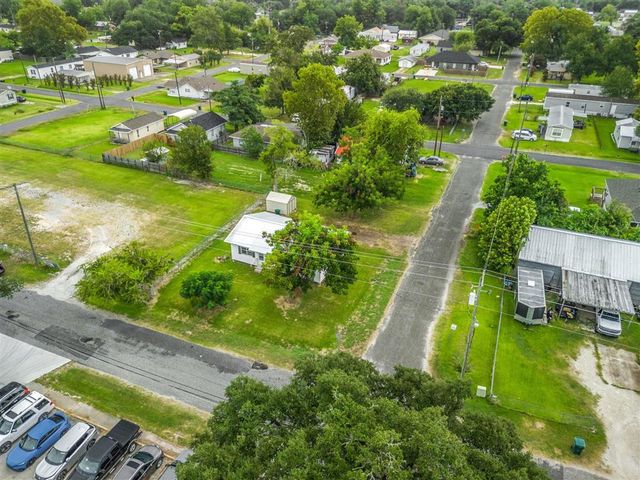 560 N Crocker Street, Sulphur, LA 70663