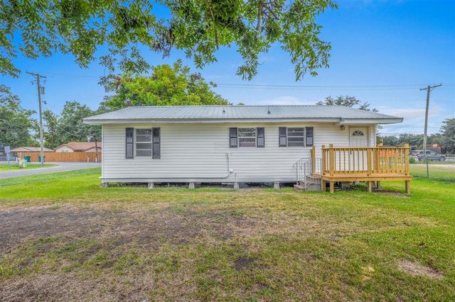 560 N Crocker Street, Sulphur, LA 70663