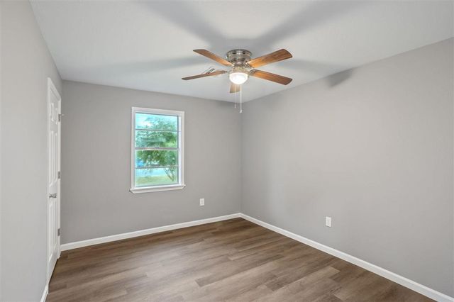 560 N Crocker Street, Sulphur, LA 70663