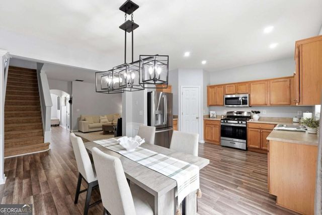 2059 Lakeshore Overlook Drive NW, Kennesaw, GA 30152