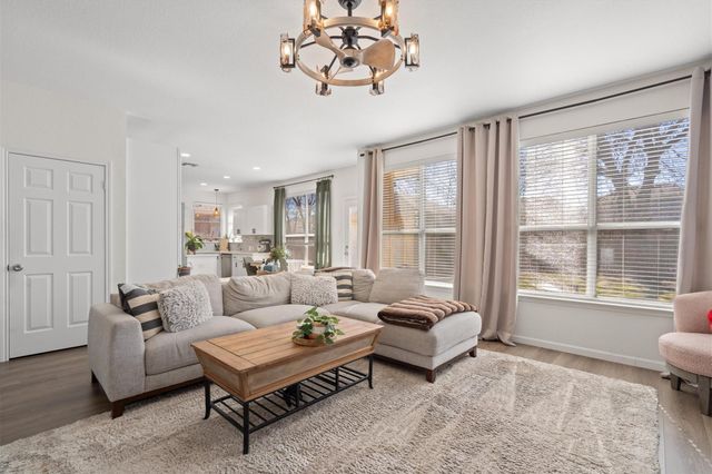 1433 Bradbury LN, Austin, TX 78753