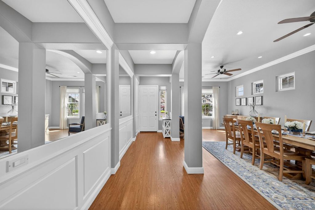 Image 23 of property listing at 2765 Bellaire Avenue, Clovis, CA 93611