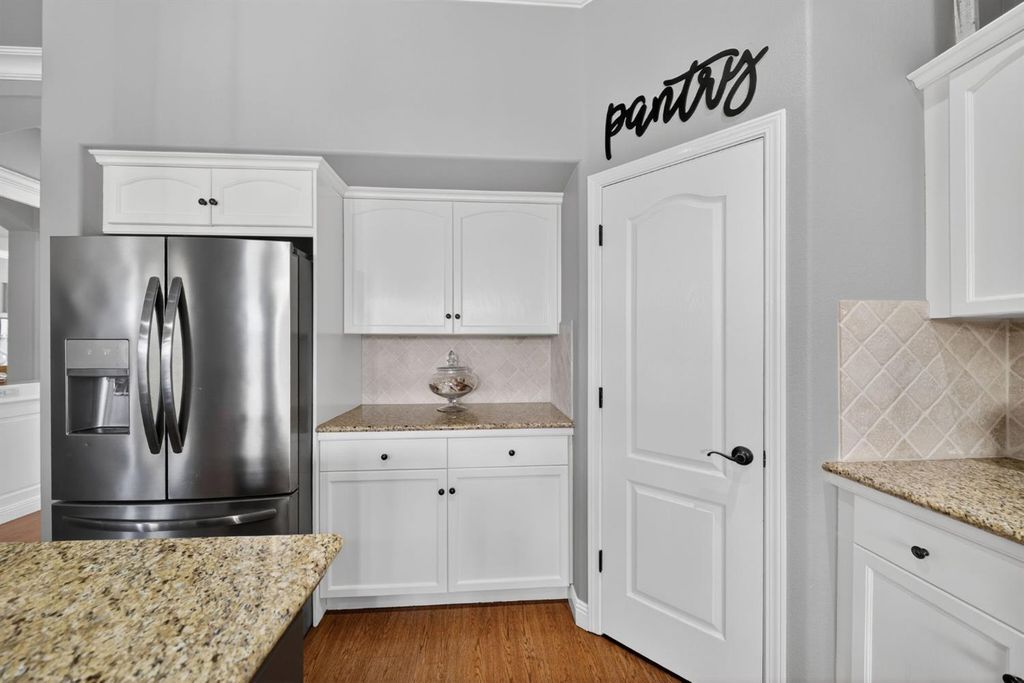 Image 33 of property listing at 2765 Bellaire Avenue, Clovis, CA 93611
