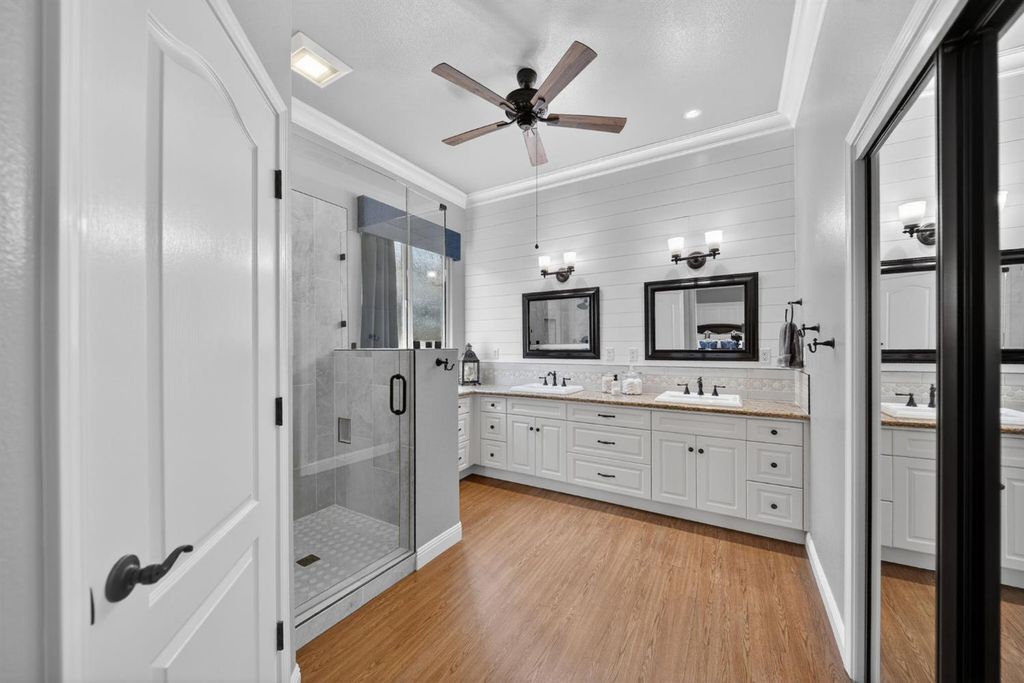 Image 51 of property listing at 2765 Bellaire Avenue, Clovis, CA 93611