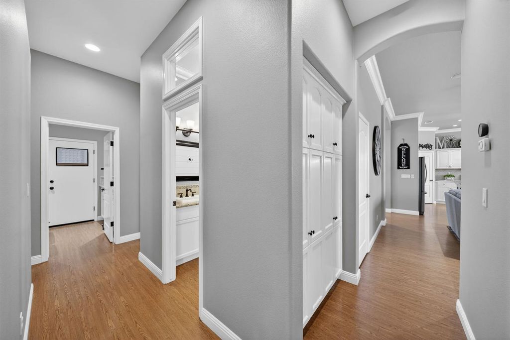 Image 58 of property listing at 2765 Bellaire Avenue, Clovis, CA 93611