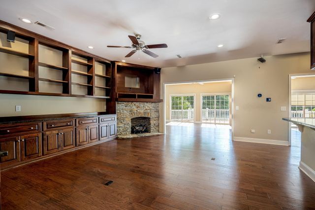 1136 Lemon Avenue, Manning, SC 29102