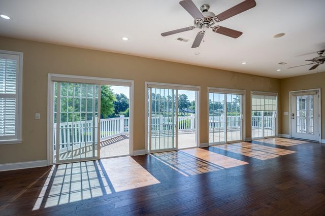 1136 Lemon Avenue, Manning, SC 29102