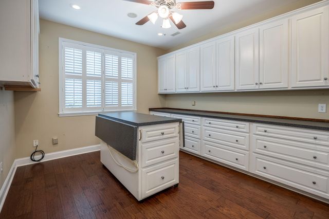 1136 Lemon Avenue, Manning, SC 29102