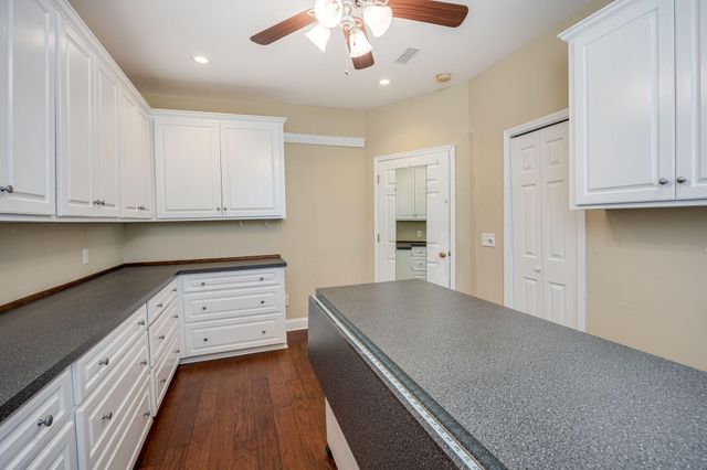 1136 Lemon Avenue, Manning, SC 29102
