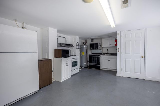 1136 Lemon Avenue, Manning, SC 29102