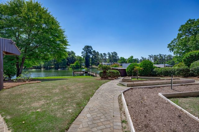 1136 Lemon Avenue, Manning, SC 29102