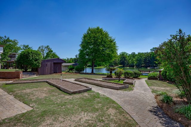 1136 Lemon Avenue, Manning, SC 29102