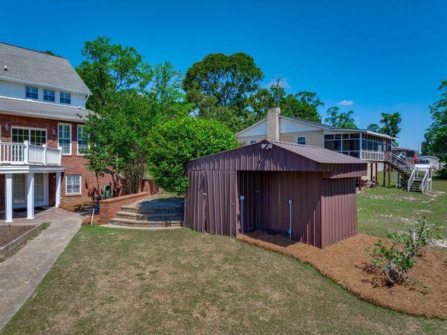 1136 Lemon Avenue, Manning, SC 29102