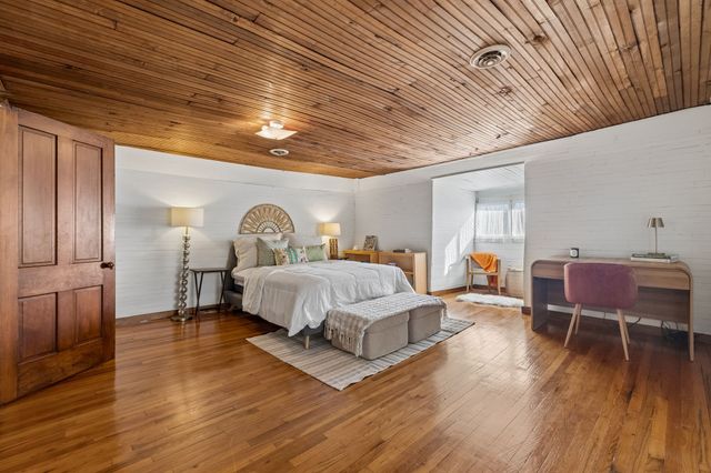 209 Murrell St, Dickson, TN 37055