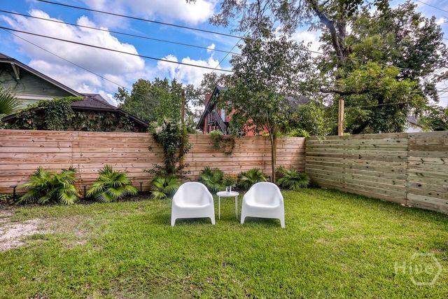 916 Maupas Avenue, Savannah, GA 31401