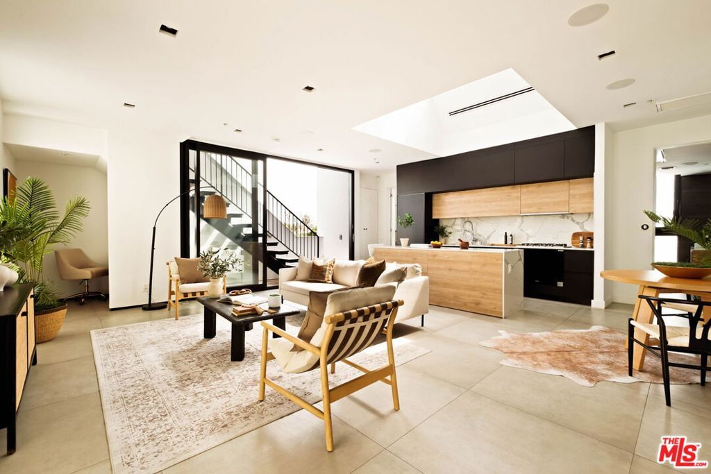 1253 N Sweetzer Avenue 5, West Hollywood, CA 90069 — photo 3