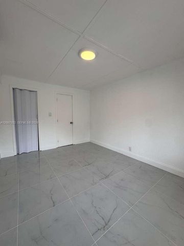 731 SW 3rd Place 1, Dania Beach, FL 33004
