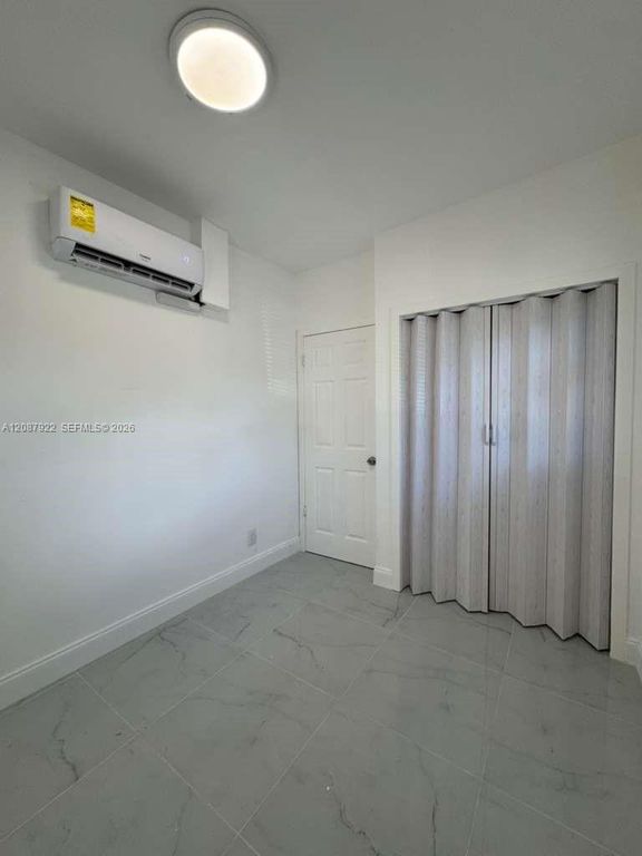 731 SW 3rd Place 1, Dania Beach, FL 33004