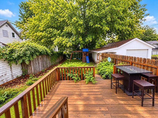 2063 Green STREET, Racine, WI 53402
