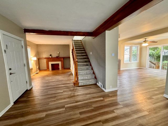 2063 Green STREET, Racine, WI 53402