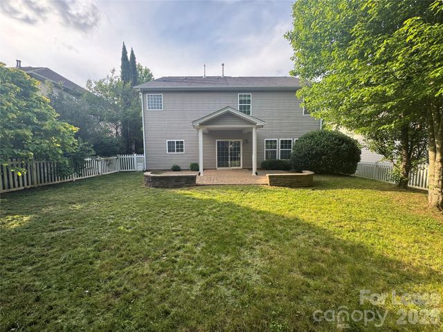 10921 Rousay Road, Charlotte, NC 28278