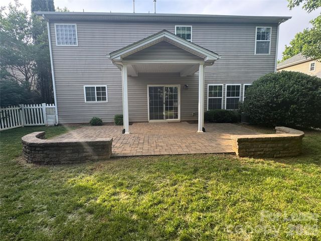 10921 Rousay Road, Charlotte, NC 28278