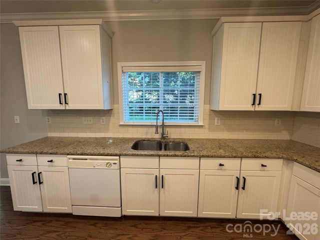 10921 Rousay Road, Charlotte, NC 28278