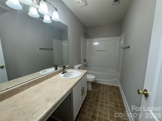 10921 Rousay Road, Charlotte, NC 28278