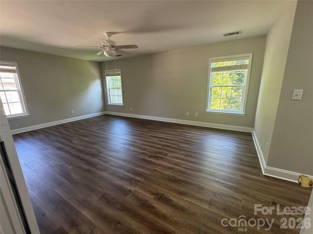 10921 Rousay Road, Charlotte, NC 28278