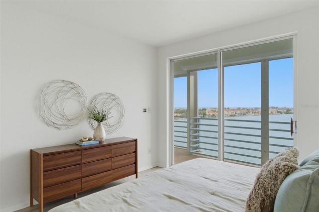 7932 SAILBOAT KEY BOULEVARD S 701, South Pasadena, FL 33707