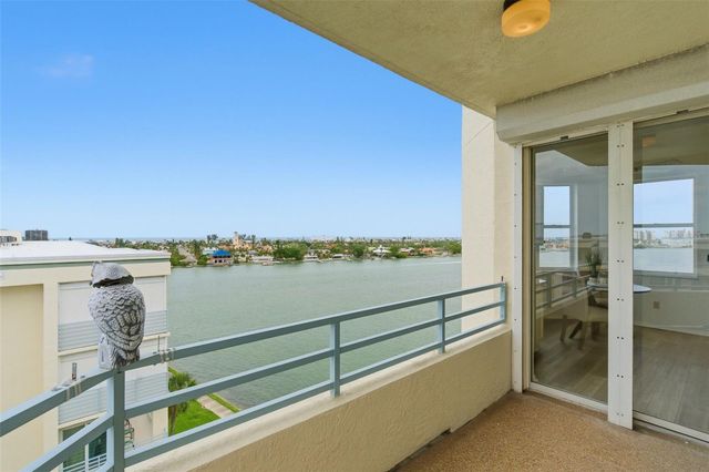 7932 SAILBOAT KEY BOULEVARD S 701, South Pasadena, FL 33707