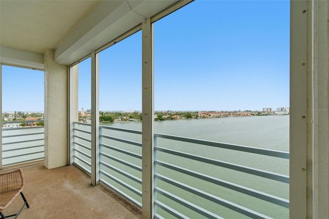 7932 SAILBOAT KEY BOULEVARD S 701, South Pasadena, FL 33707