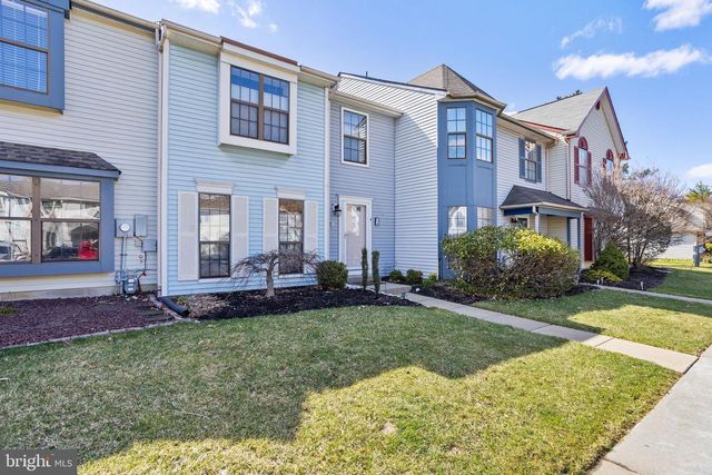 4 CARLYLE CT, Robbinsville, NJ 08691