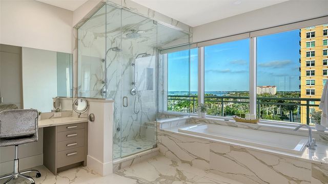 540 N TAMIAMI TRAIL 701, Sarasota, FL 34236