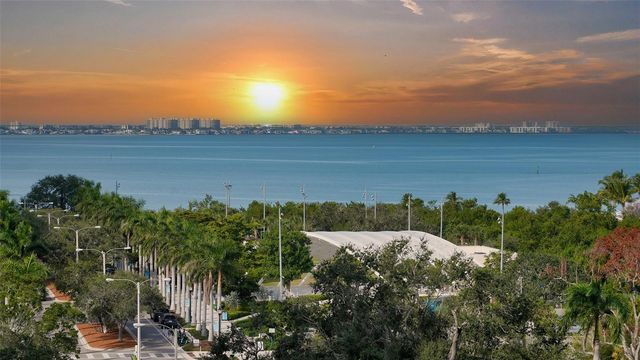 540 N TAMIAMI TRAIL 701, Sarasota, FL 34236