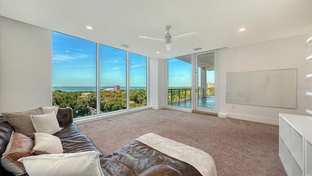 540 N TAMIAMI TRAIL 701, Sarasota, FL 34236