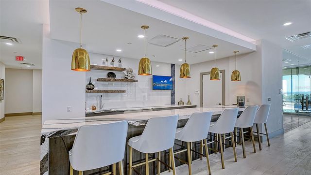 540 N TAMIAMI TRAIL 701, Sarasota, FL 34236