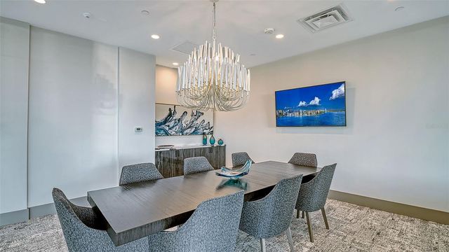 540 N TAMIAMI TRAIL 701, Sarasota, FL 34236