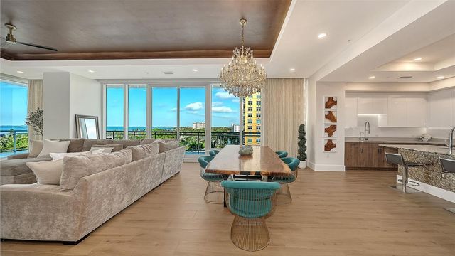 540 N TAMIAMI TRAIL 701, Sarasota, FL 34236