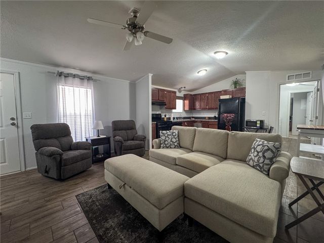 1545 E El Rodeo Road 126, Fort Mohave, AZ 86426