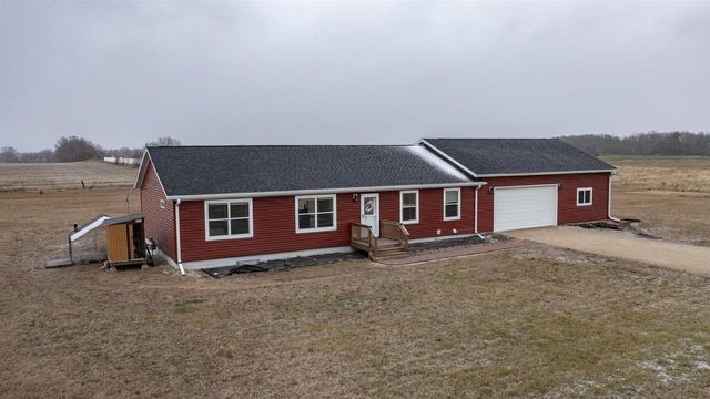 N3377 FLYNN DRIVE, Montello, WI 53949