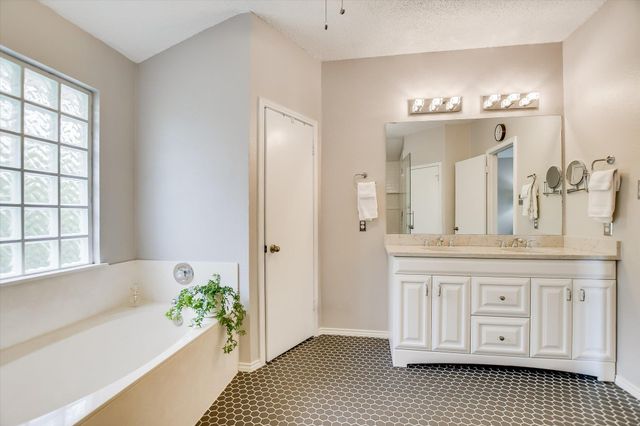13216 Humphrey DR, Austin, TX 78729