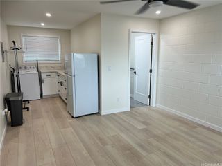 1364 Frank Street, Honolulu, HI 96816