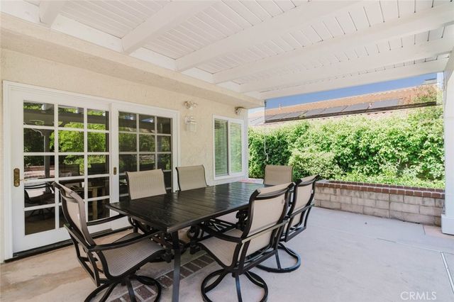 29049 Acanthus Court, Agoura Hills, CA 91301
