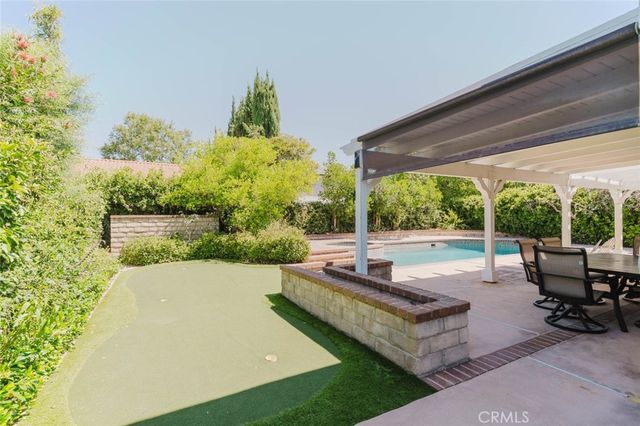 29049 Acanthus Court, Agoura Hills, CA 91301