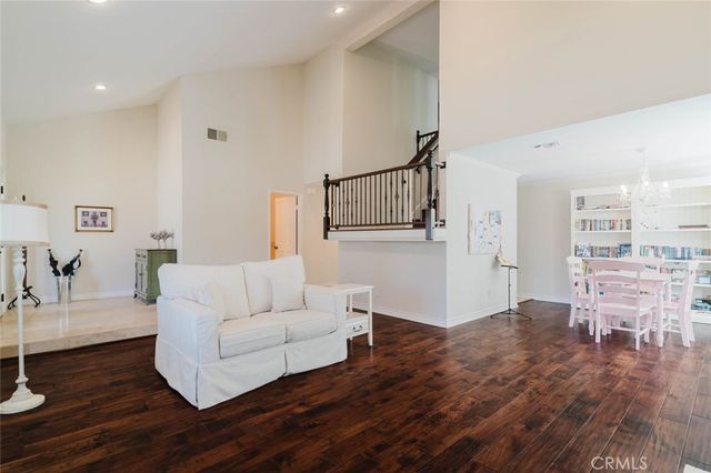 29049 Acanthus Court, Agoura Hills, CA 91301