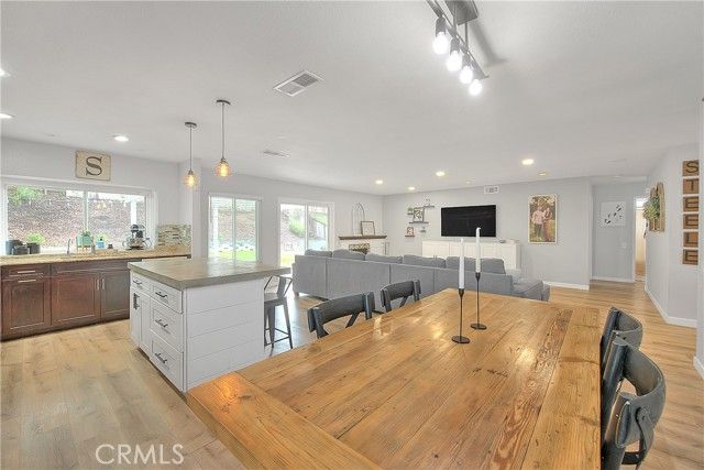 915 Auburndale, Corona, CA 92878