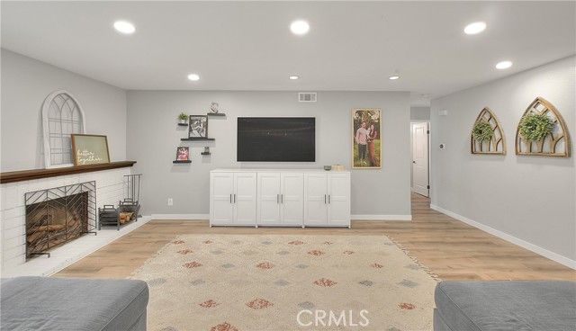 915 Auburndale, Corona, CA 92878